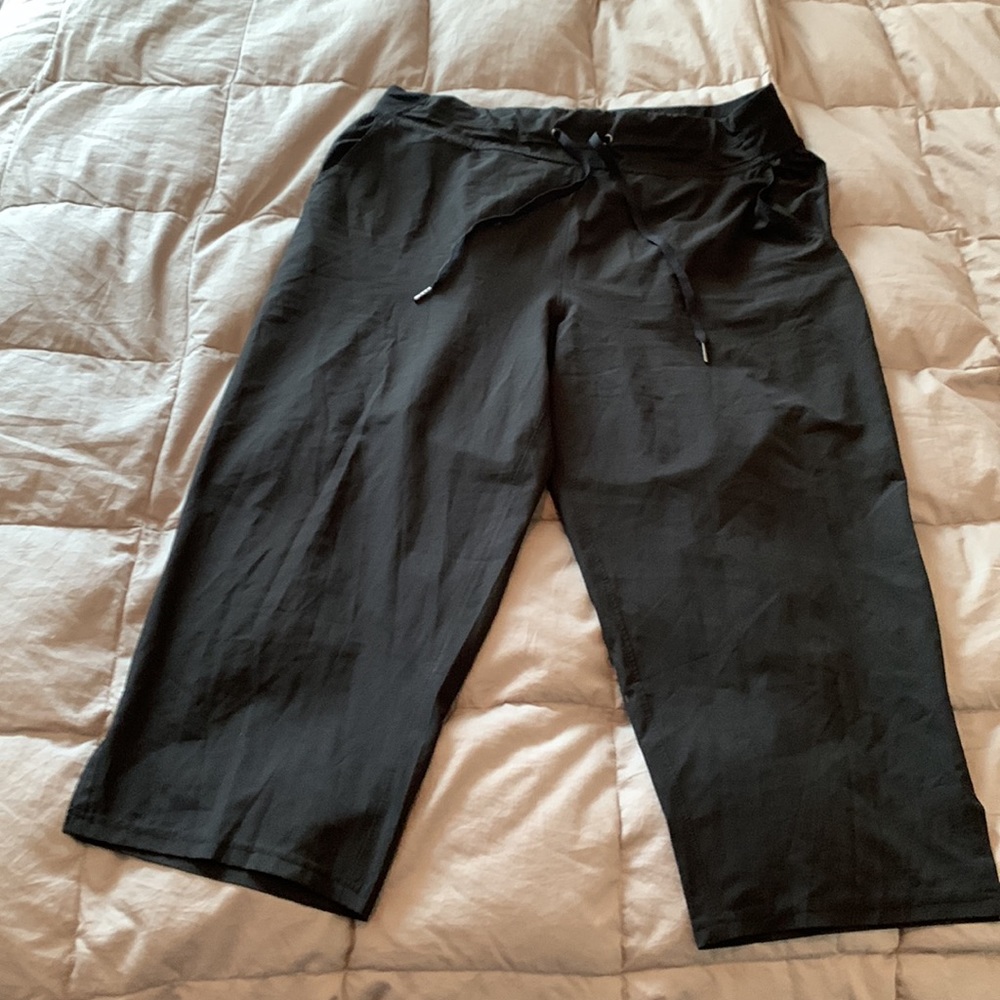 XL Marika cropped wide leg pants